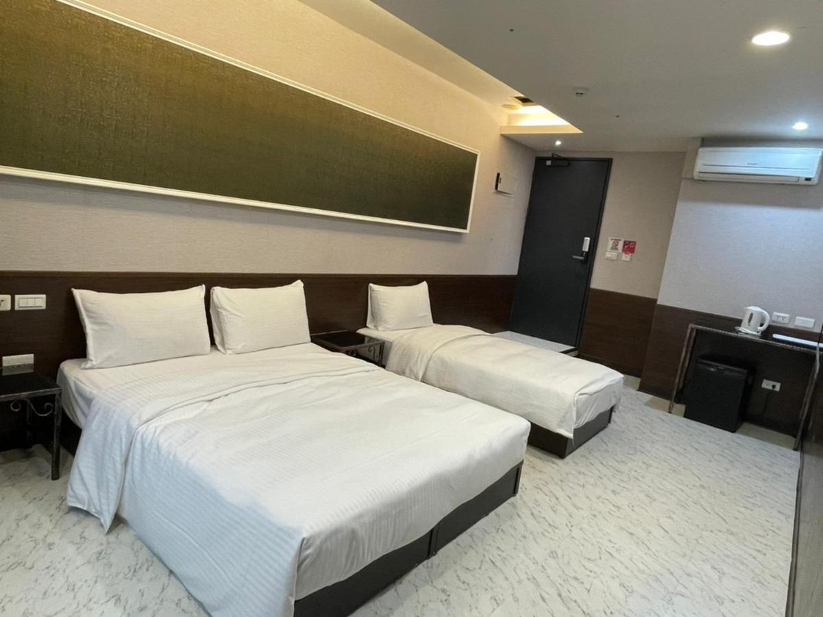 苓旅萬年-Lin Inn Wan Nian Đài Bắc Ngoại thất bức ảnh